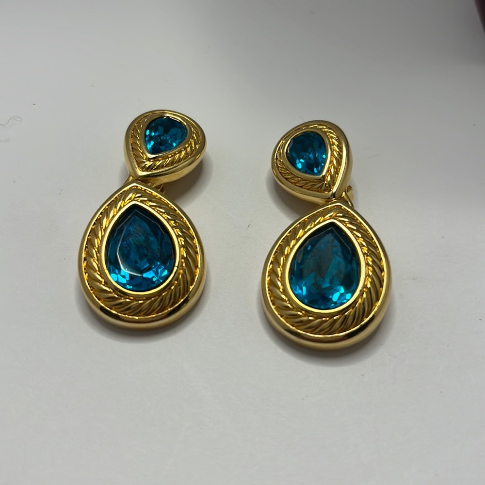 Vintage 1980’s Swarovski Teal Crystal, double drop earrings.